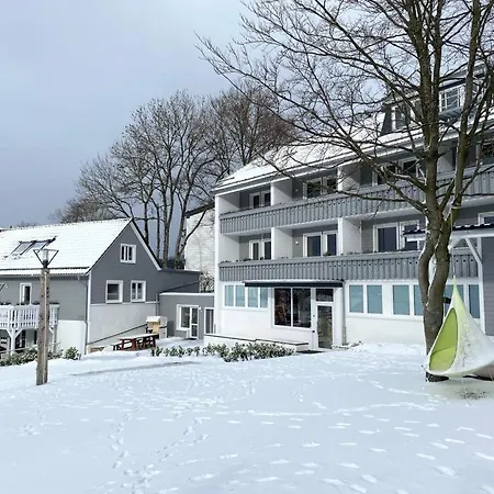 Aparthotel Berg Und Tal & 4*