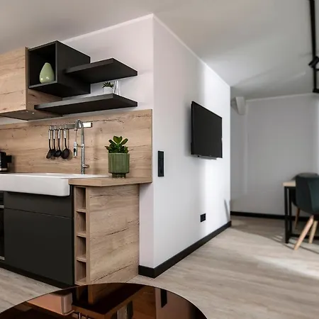 Berg Und Tal Hotel&apartments 4*
